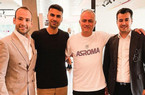 FOTO – Celik con gli agenti incontra Mourinho a Trigoria