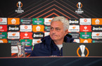 Mourinho alla Roma: “subito il rinnovo”. Dybala si accoda