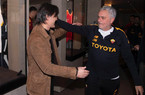 FOTO – Montella in visita a Trigoria: l’Aeroplanino incontra Mourinho e la squadra