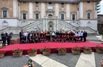 Facebook, Gualtieri celebra la Roma Femminile: “Fenomenali, Roma è fiera di voi” (FOTO)