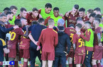 FOTO – Roma-Inter, squadra riunita in cerchio attorno a Mourino al termine del match