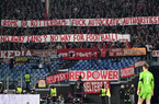 Lazio-Bayern Monaco, lo striscione dei tedeschi: “Roma o Rotterdam, no alle trasferte? Non è calcio”