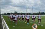 Ritiro Roma, primo allenamento al St. George’s Park: c’è Paredes (FOTO e VIDEO)