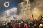 Marea giallorossa per i 98 anni del club: diecimila tifosi invadono le vie del centro