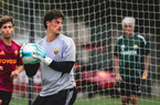 https://laroma24.it//wp-content/uploads/2025/09/SMALLTHUMB-svilar-trigoria.jpeg Svilar, il numero primo della Roma prima