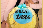 Instagram, torta azzurra per Mancini dopo il primo gol in Nazionale: “Bravo Babbo”