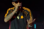 Noyz Narcos, cuore giallorosso al Red Bull 64 Bars: sul palco con la nuova maglia della Roma (VIDEO)