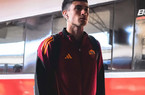 https://laroma24.it//wp-content/uploads/2025/10/SMALLTHUMB-roma-partenza-firenze-soule.jpg Soulé e la Roma, a Firenze per l’esame da grande