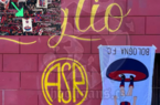 Bologna-Roma: gli ultras giallorossi rubano uno stendardo dalla curva rossoblu (FOTO)