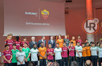 AS Roma-Eurobet.live: squadra in posa per la presentazione delle maglie con il nuovo main sponsor. Presenti anche Gasperini, Ranieri e Massara (FOTO)