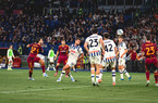 Pari con la Dea, giallorossi sesti. La Champions rimane lontana