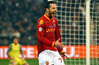 X, gli auguri della Roma a Cassetti: “198 presenze e 5 gol… di cui uno indimenticabile” (FOTO)
