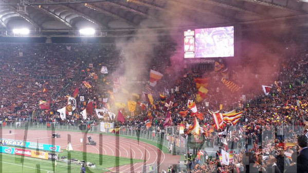 curva_sud_roma_chievo_311013