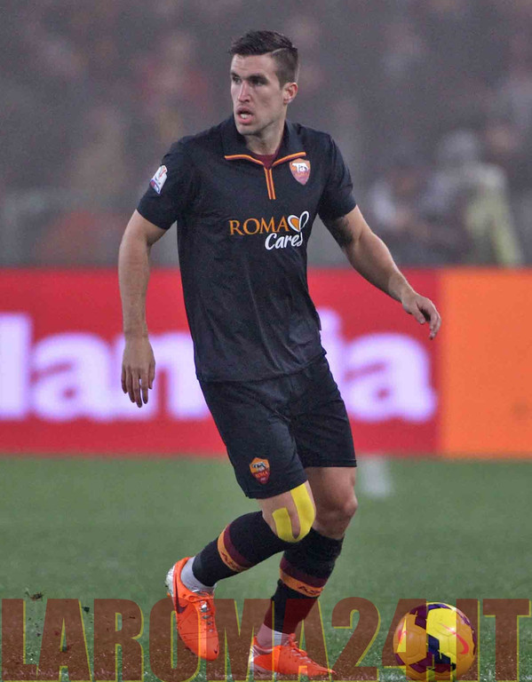 strootman-tutta-figura-mancini-pp