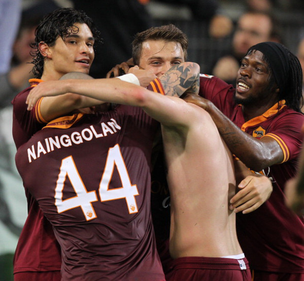 as-roma-v-ac-milan-serie-a-8