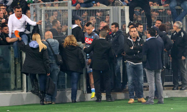 hamsik_sotto_curva_finale_coppa_italia