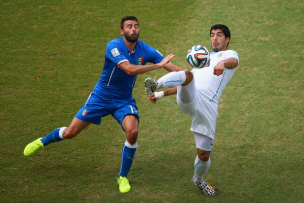 italy-v-uruguay-group-d-2014-fifa-world-cup-brazil-7