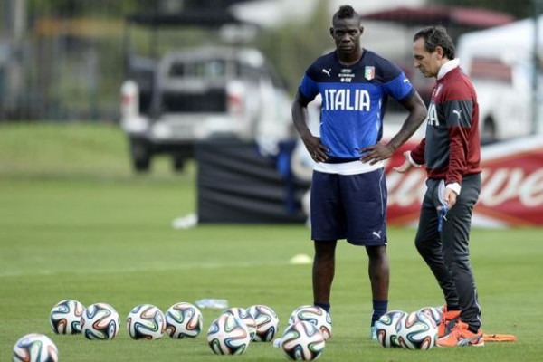 balotelli-prandelli-prove-ita-ing-638x425-1338591980