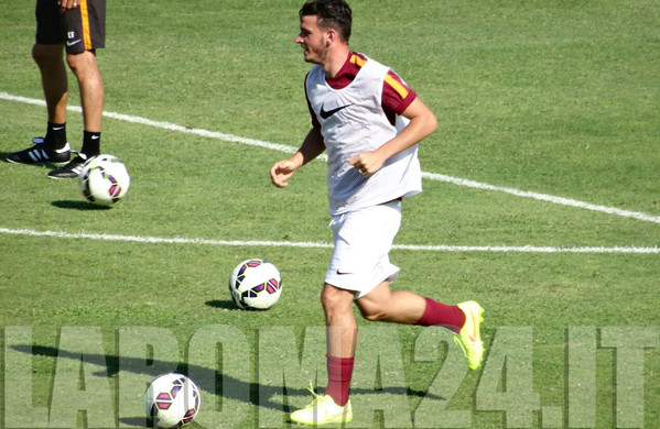 florenzi-riscaldamento-roma-indonesia