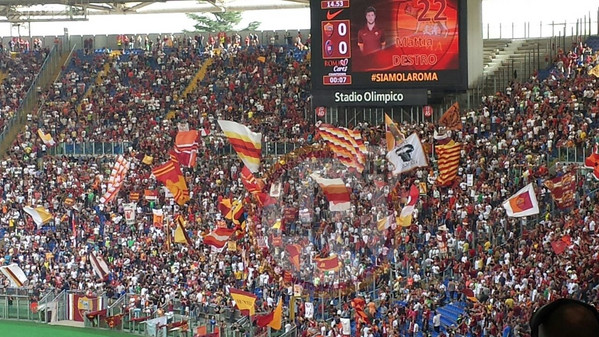 roma-cagliari-curva-sud-21092014-3