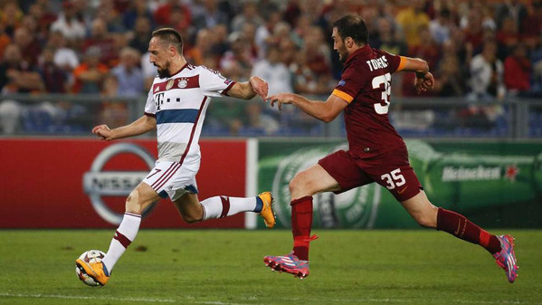 ribery-torosidis-roma-bayern-22-10-14