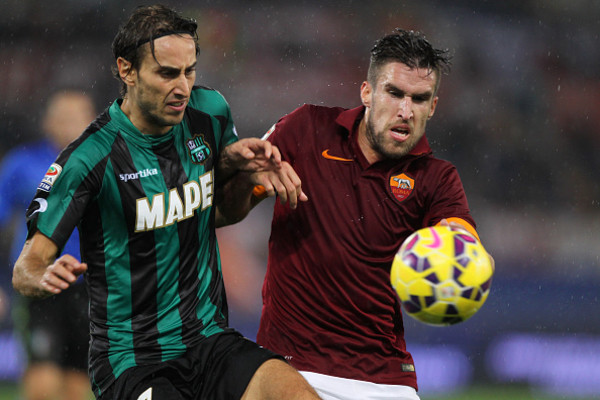 as-roma-v-us-sassuolo-calcio-serie-a-4