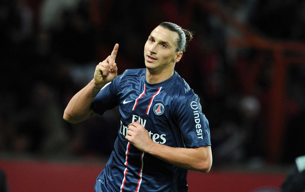 _the_player_of_psg_zlatan_ibrahimovic_049410_