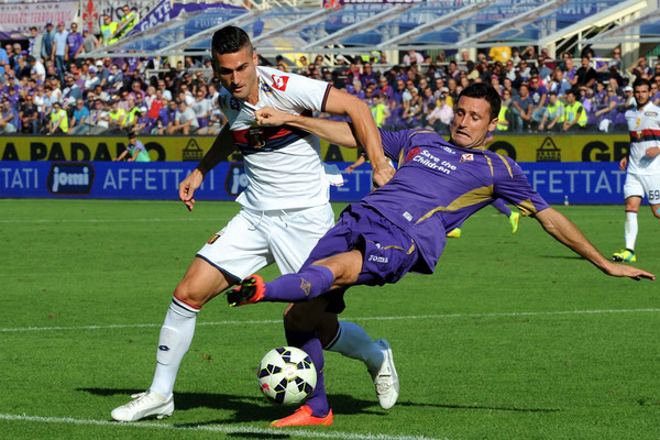 rosi-vs-pasqual-genoa-fiorentina-2014