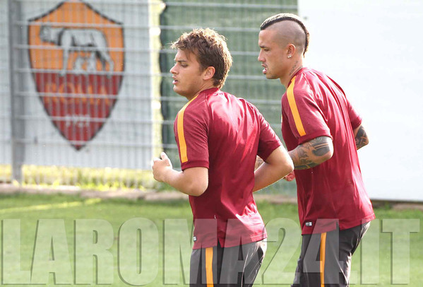 ljajic-nainggolan-allenamento-trigoria-170714-mancini-2