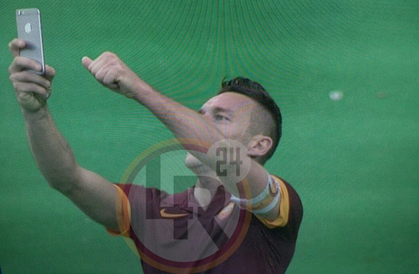 totti-seflie-derby