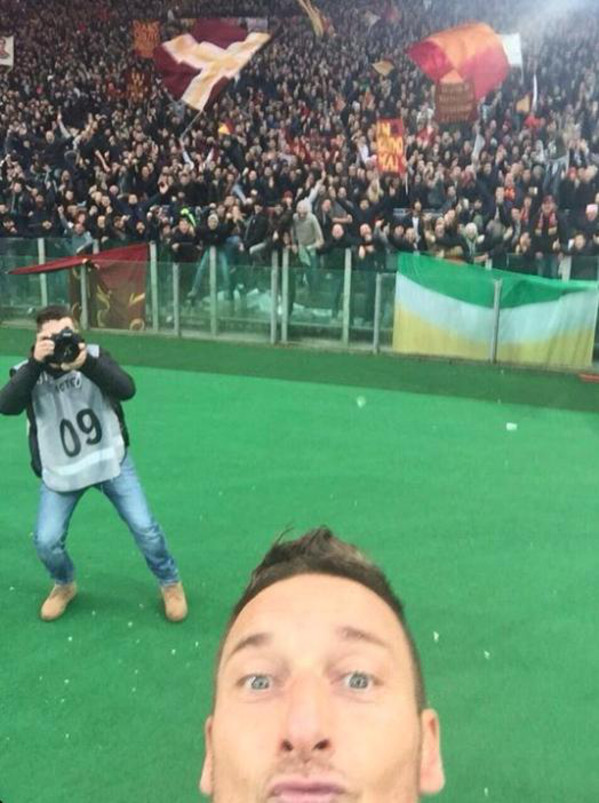 totti-selfie