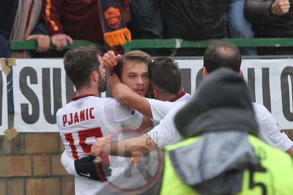 ljajic-esultanza-gol-cagliari-roma-080215-mancini