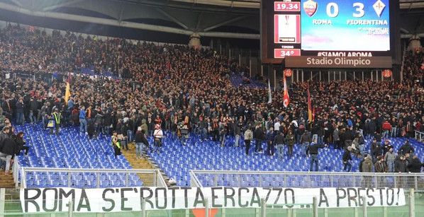 striscione-roma-se-rotta-er-cazzo