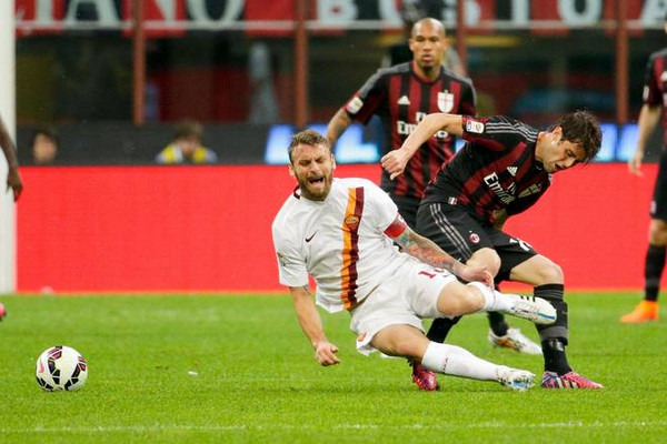 de-rossi-poli-azione-milan-roma