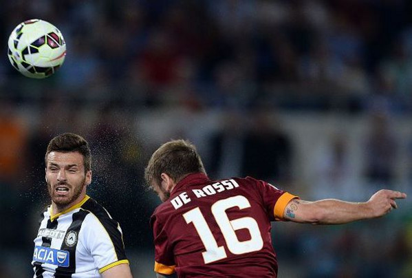 de-rossi-testa-roma-udinese-17-05-2015