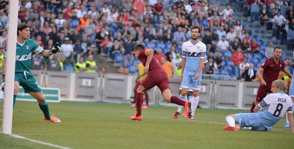 iturbe-esulta-gol-derby