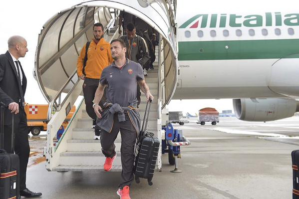 totti-aereo-2