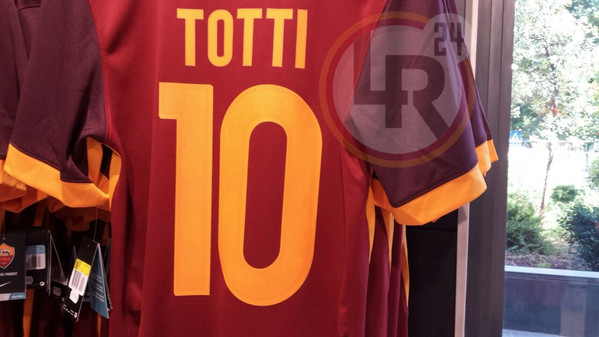 maglia-nuova-totti-as-roma-store-11062015