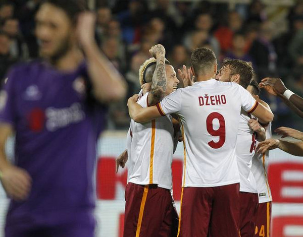 fiorentina-roma-esultanza-25102015