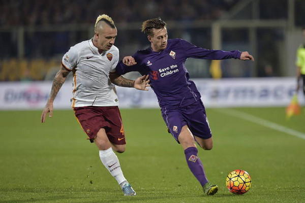 fiorentina-roma-nainggolan-25102015