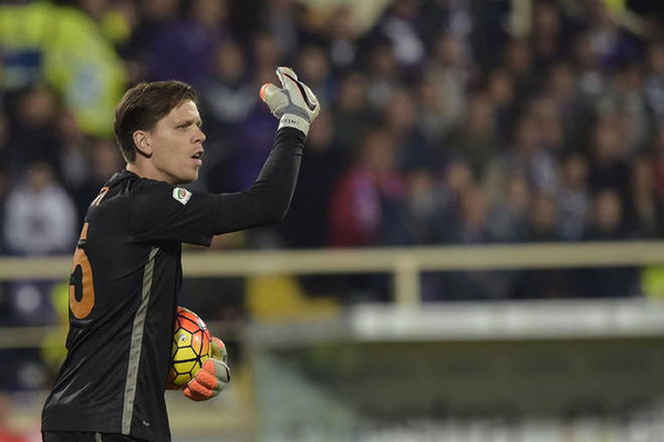 fiorentina-roma-szczesny-25102015