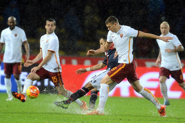 bologna-fc-v-as-roma-serie-a-11