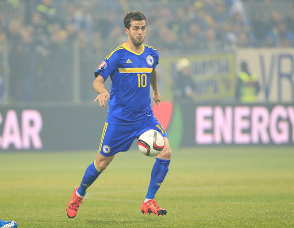 bosnia-and-herzegovina-v-republic-of-ireland-uefa-euro-2016-qualifier-play-off-first-leg-9