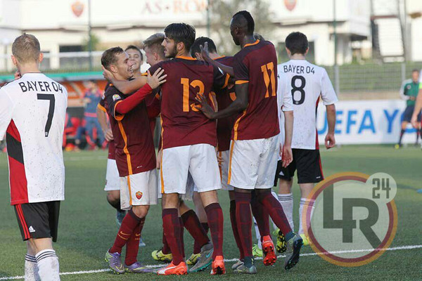 primavera-roma-bayer-gruppo-festeggia-lr24