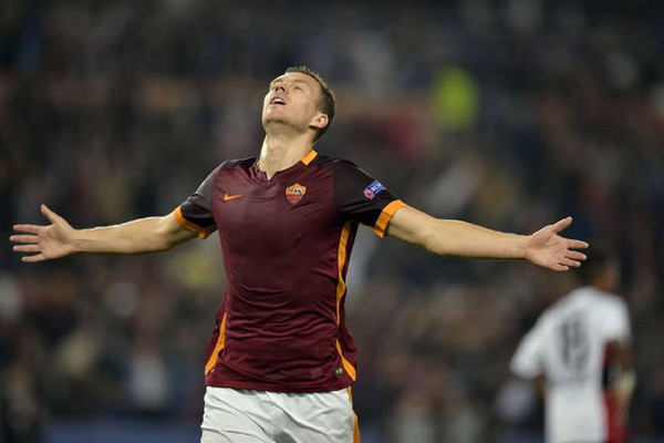 roma-bayer-leverkusen-dzeko-esultanza-2