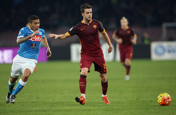 ssc-napoli-v-as-roma-serie-a-22