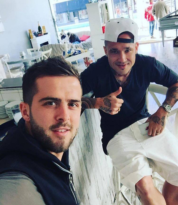 pjanic-nainggolan-2