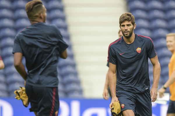 as-roma-training-session-and-press-conference-24