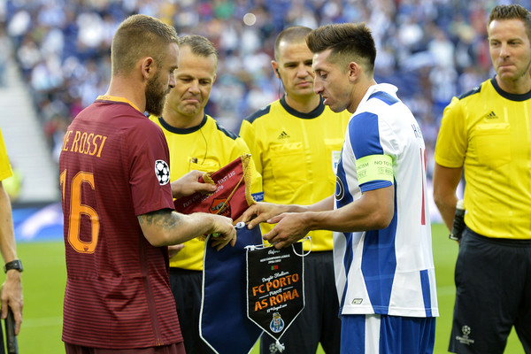 porto-v-as-roma-uefa-champions-league-16