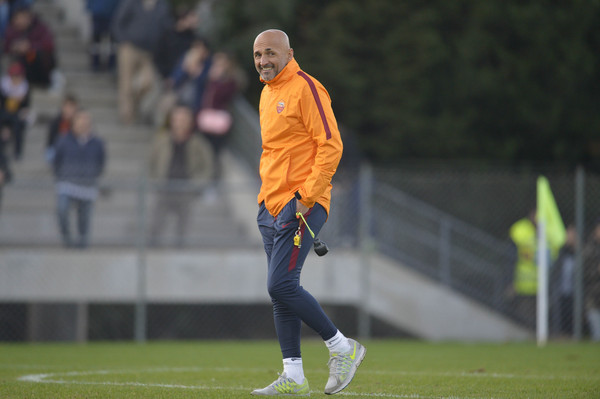 as-roma-training-session-223